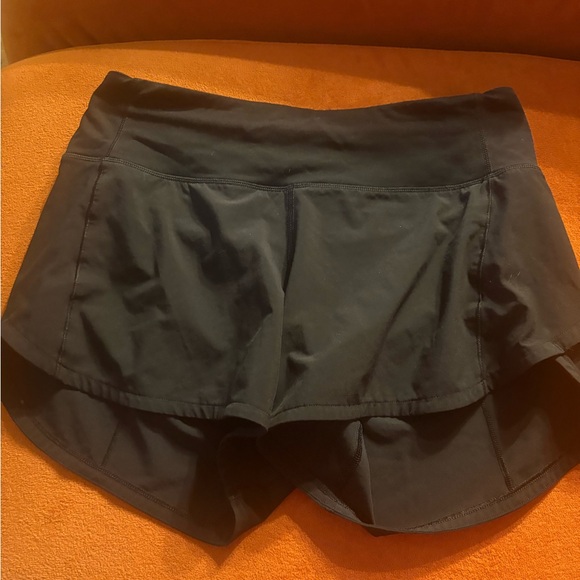 lululemon athletica Black Athletic Shorts - Picture 2 of 7
